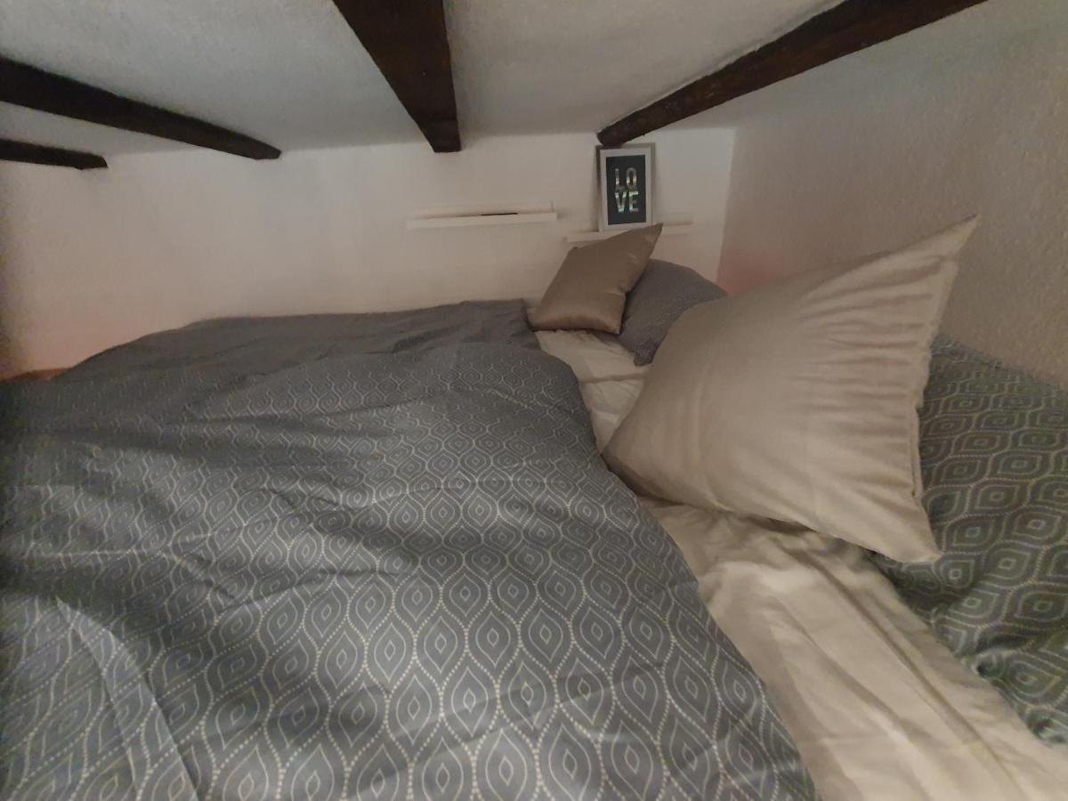 Zentral Duisburg Apartman Kültér fotó